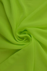 LIMEGRÖN CHIFFONG – LÄTT, TRANSPARENT & MED VACKERT FALL