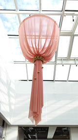 FUCHSIA PINK CHIFFON – LET, GENNEMSIGTIG & MED FLOT FALD