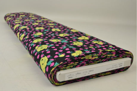 SORT BOMULDSPOPLIN MED BLOMSTERPRINT – GUL & PINK