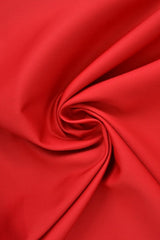 RÖD BOMULLSTWILL – KRAFTIGT OCH FORMSTABILT TYG