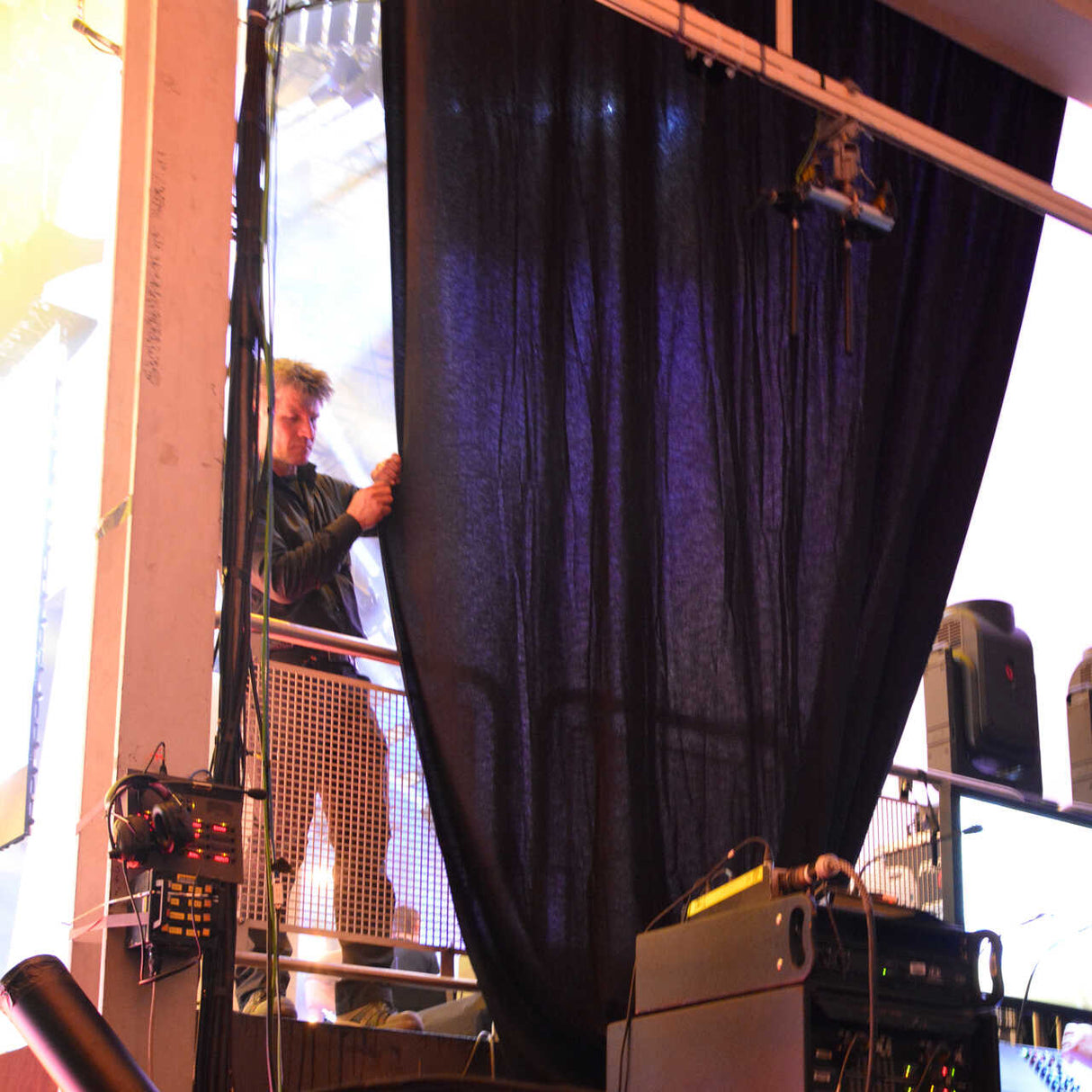 ORANGE BRANDHÆMMENDE DEKO MOLTON – 300 CM, LET & MAT