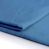 BLÅ BRANDHÆMMENDE DEKO MOLTON – 300 CM, LET & MAT