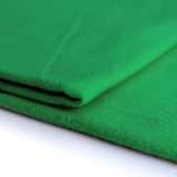 GRÖN BRANDFÖRHINDRANDE DEKO MOLTON – 300 CM, LÄTT & MATT