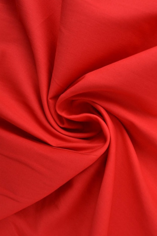RÖD BOMULLSPOPLIN – TÄTT VÄVT BOMULLSTYG
