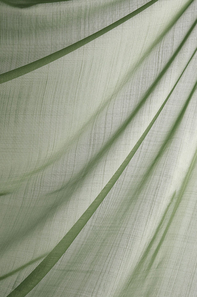 Silkeblød semi-transparent gardinvoile — olivengrøn, stofprøve