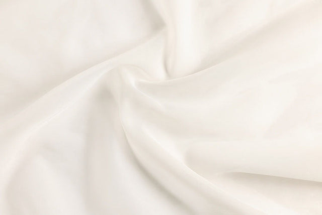 Brandhæmmende semi-transparent voile til gardiner — champagne