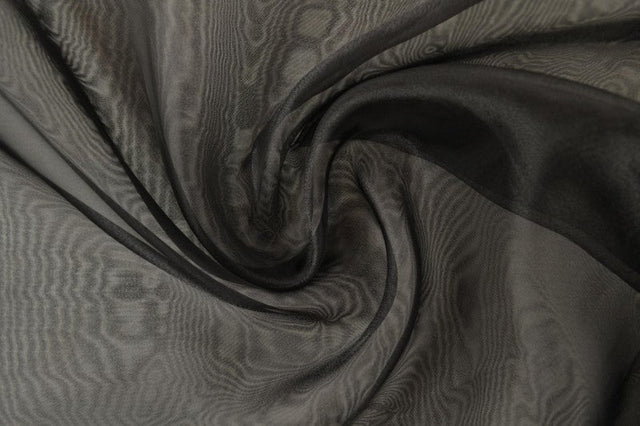 SVART ORGANZA – TRANSPARENT & GLÄNSANDE