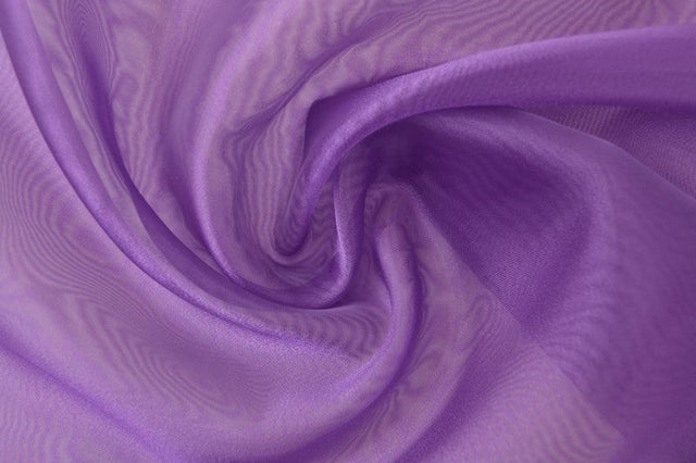 LILA ORGANZA – TRANSPARENT & GLÄNSANDE