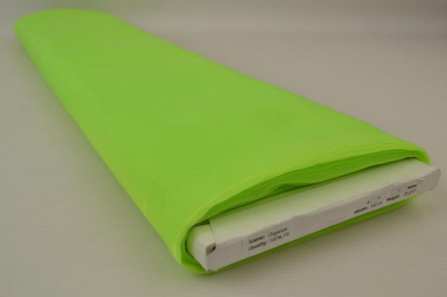 LIMEGRÖN ORGANZA – TRANSPARENT & GLÄNSANDE