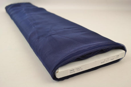 NAVY ORGANZA – TRANSPARENT & GLÄNSANDE