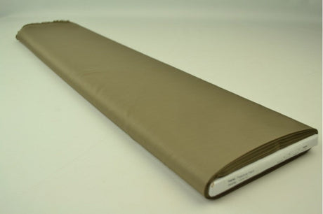 TAUPE LÄTT VATTENTÄT POLYESTER – SLITSTARK & SNABBTORKANDE