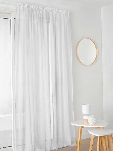 BRANDHÆMMENDE SEMI-TRANSPARENT VOILE TIL GARDINER (420 CM) - ECRU