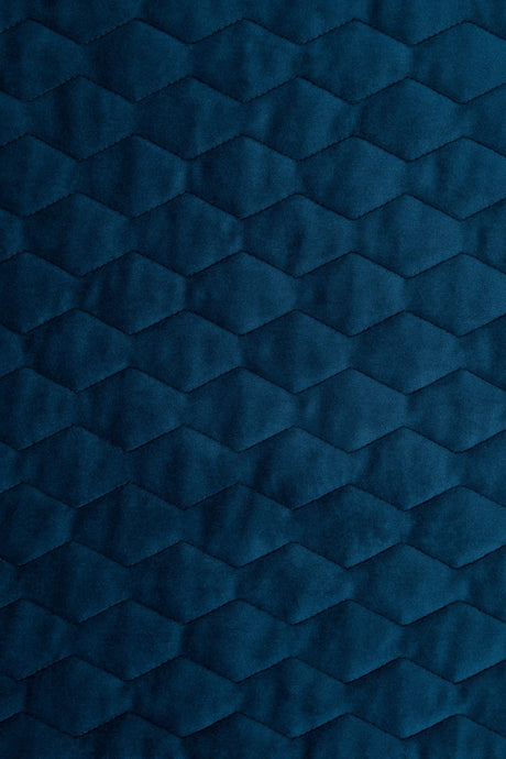 MÖRK PETROLBLÅ MAGIC VELVET 3D – QUILTAD VELOUR MED SICKSACKMÖNSTER