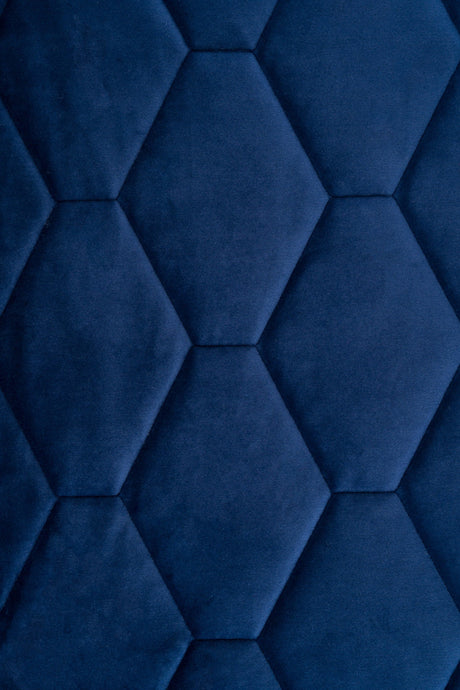 KLASSISK MARINBLÅ MAGIC VELVET 3D – QUILTAD VELOUR MED SEXKANTSMÖNSTER