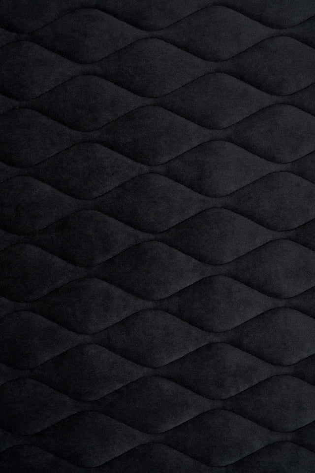 MAT NATSORT MAGIC VELVET 3D – QUILTET VELOUR MED BLADMØNSTER