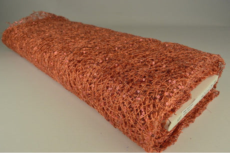 LAXFÄRGAD NÄTPALJETT TYG – SMÅ 2–3 MM PALJETTER, UTAN STRETCH