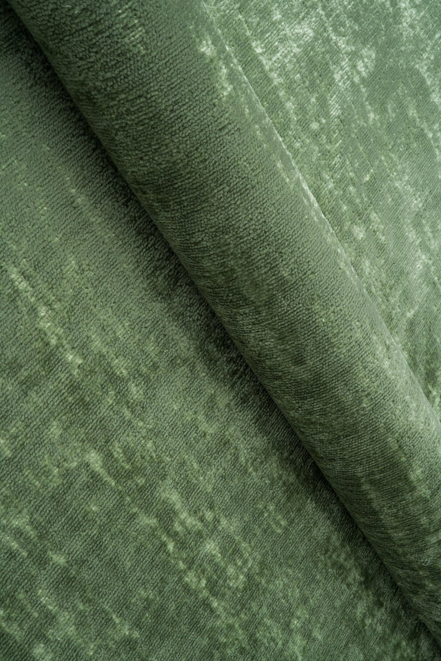 STØVET MOSGRØN MIU CHENILLE MØBELSTOF – SLIDSTÆRK & PETPROOF