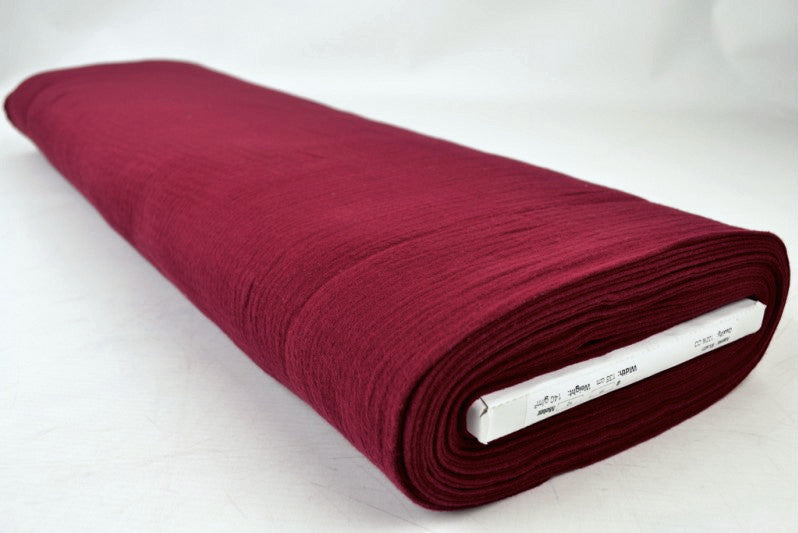 BORDEAUX RØD DOUBLE GAUZE MUSSELIN – BLØD & ÅNDBAR