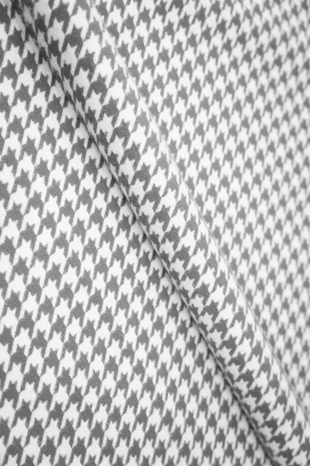 NEUTRAL STENGRÅ HANEFJED PETIT HANEFJED MØBELSTOF – NYLON & EKSTREM SLIDSTYRKE