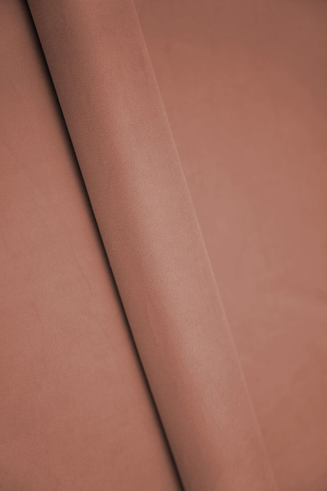 DAMMIG TERRAKOTTAROSA SMART VELVET MÖBELVELOUR – SLITSTARK & PETPROOF