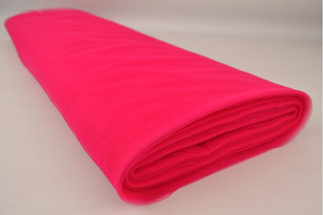 KIRSEBÆRPINK blød tyl på rulle