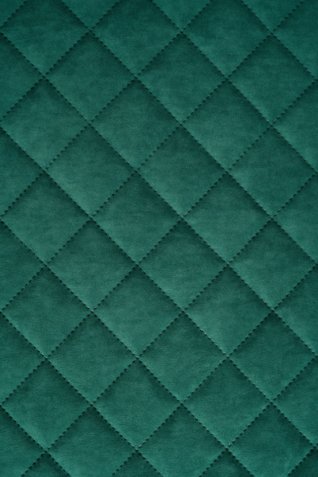 DÆMPET GRANGRØN UTTARIO VELVET 3D – QUILTET VELOUR MED VIFTEMØNSTER