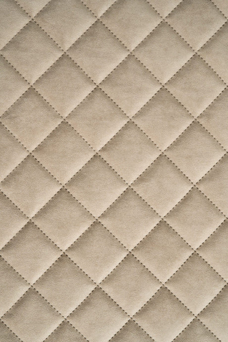 VARM DYNBEIGE UTTARIO VELVET 3D – QUILTAD VELOUR MED SOLFJÄDERSMÖNSTER