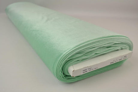 PASTELLGRÖN VELOUR MED STRETCH – MJUK STICKAD KVALITET