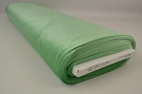 GRÖN VELOUR MED STRETCH – MJUK STICKAD KVALITET