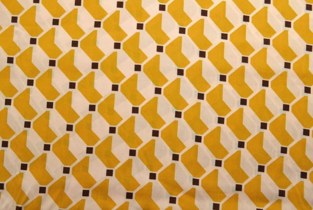 RÅVITT VISCOSETYG MED GULT GEOMETRISKT TRYCK