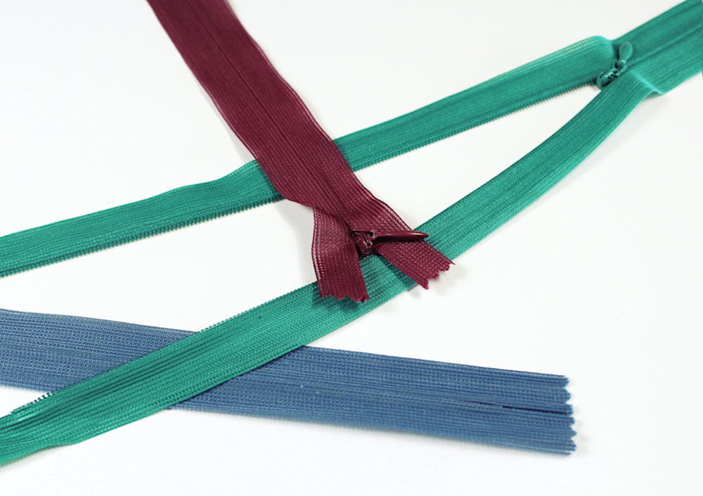 BORDEAUX USYNLIG LYNLÅS 4 MM